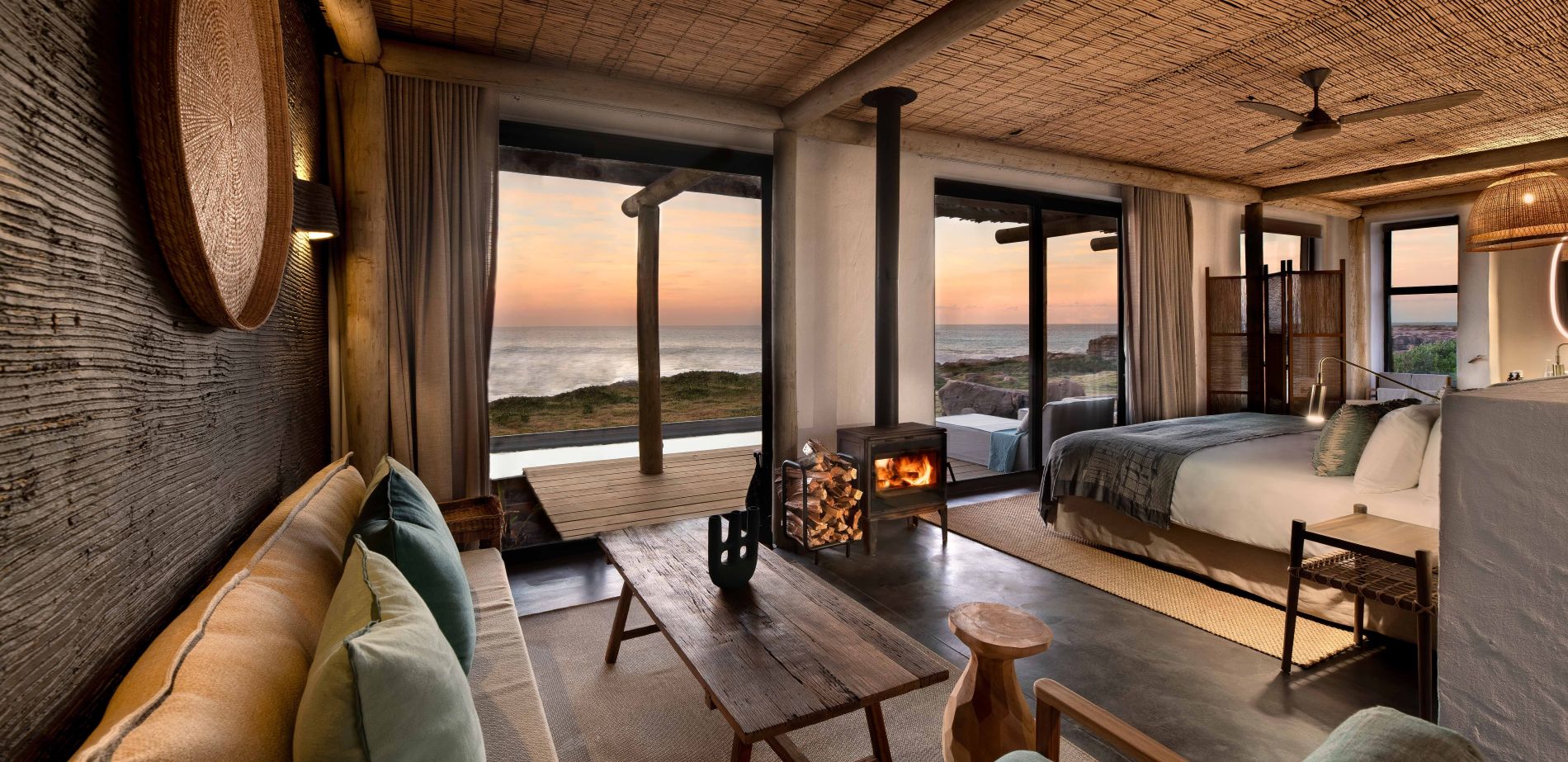 Main-GweGwe Beach Lodge-South Africa Safari Travel Package Deals Experts