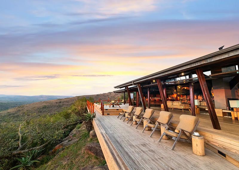 Rhino Ridge Safari Lodge